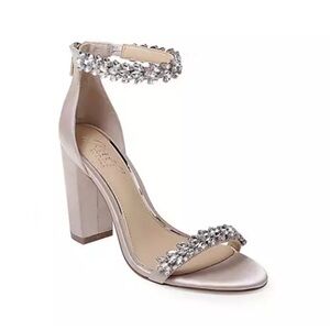 JEWEL BADGLEY MISCHKA
Women's Mayra Block Heel Evening Heels Size 6.5
